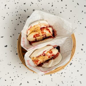Sweet bao bun λευκή σοκολάτα & μπανάνα